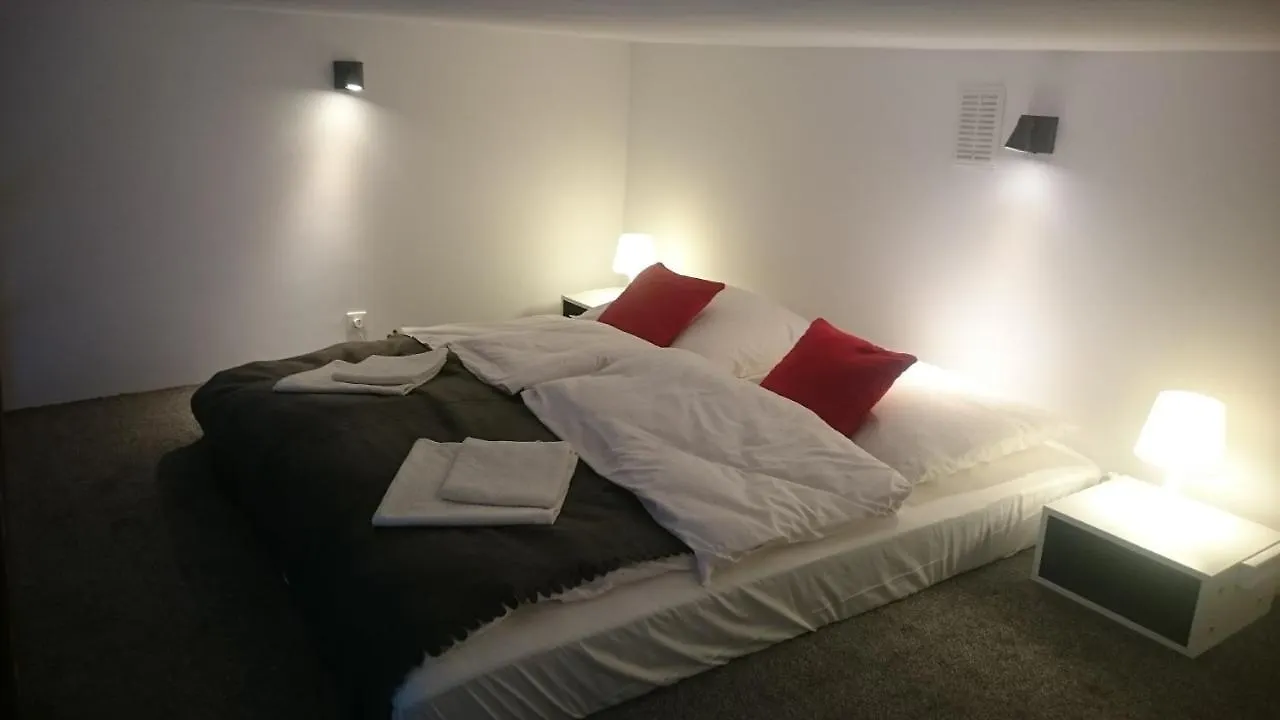 Heynow Apartment 크라쿠프
