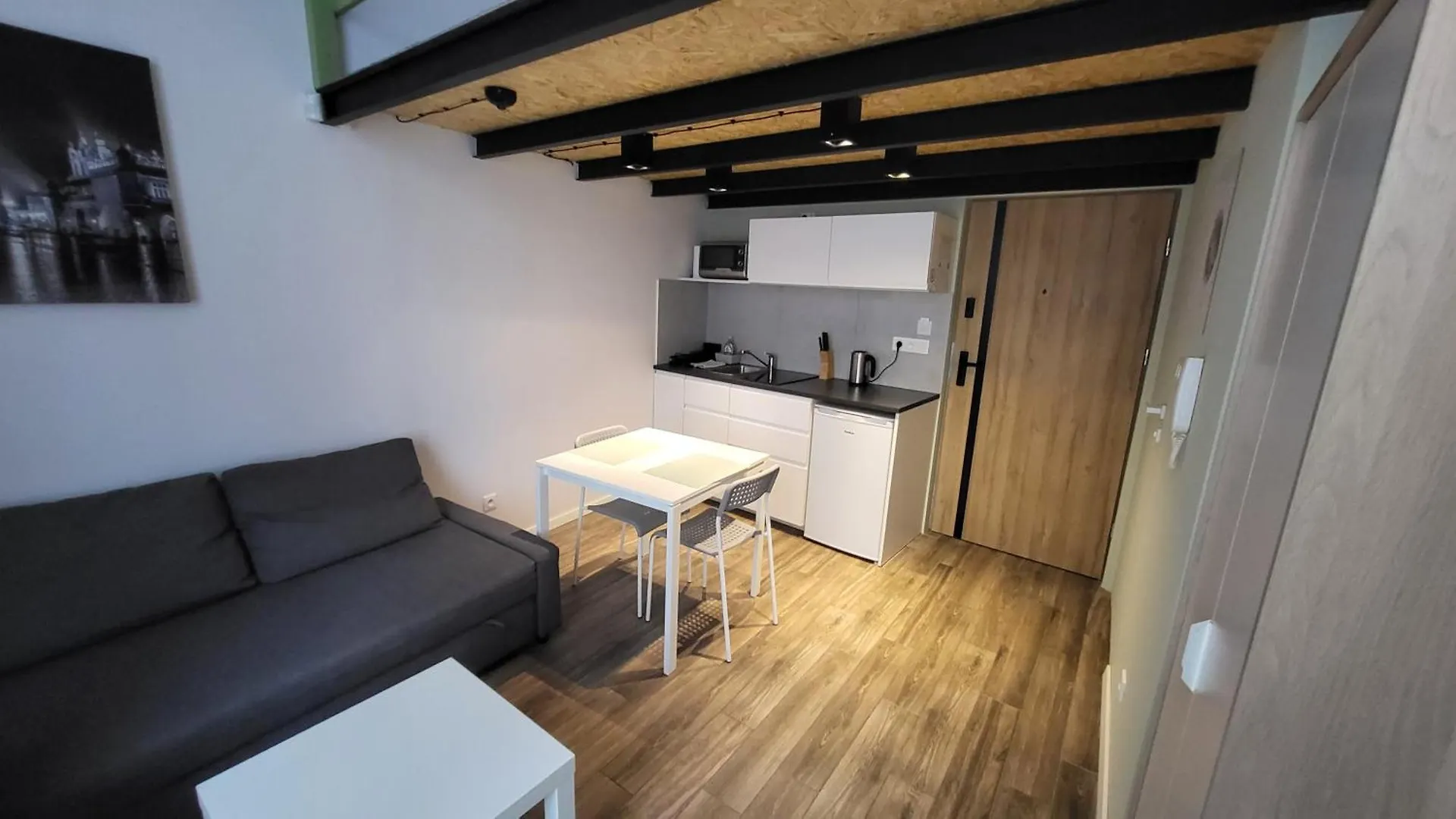 Heynow Apartment 크라쿠프